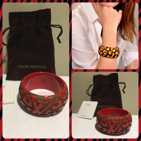 *LOUIS VUITTON* red wooden Leo Monogram bangle, perfect condition. - Picture 1 of 1